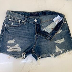 Lucky Brand denim jean shorts distressed frayed hem - new without tag sz 4 27
